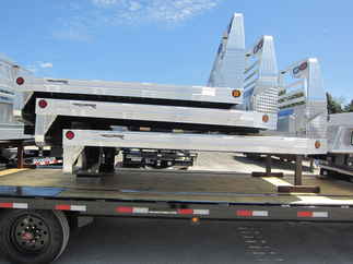 New Hillsboro 8.5 x 81 2500 Series Flatbed Truck Bed