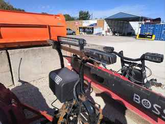  Used Hiniker 6903 Model,  Poly